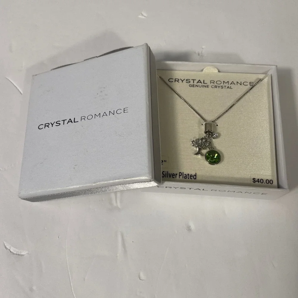 Crystal Romance Necklace Fine‎ Silver Plated Tree Green Crystal Pendant